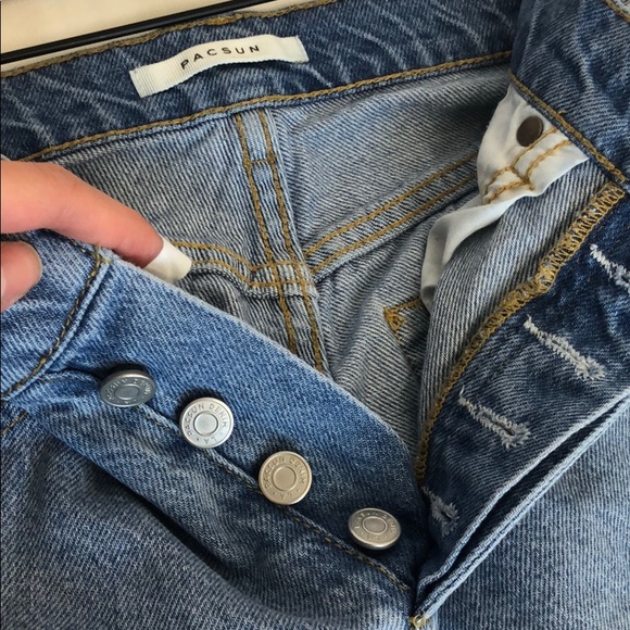Pacsun Vintage Inspired High waist Jeans - Picture 12 of 13